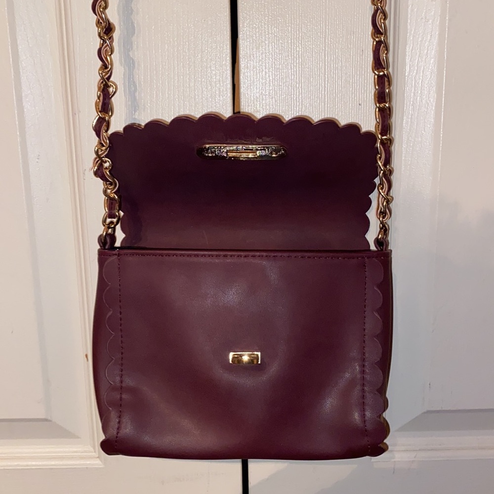 ASOS Scalloped Edge Purse - Picture 3 of 5